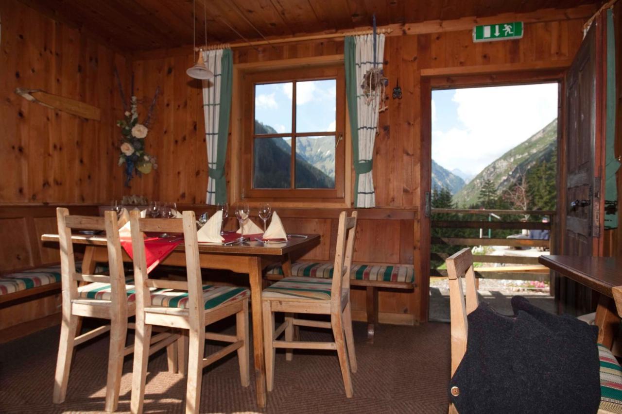 Berggasthaus Hermine Madau Zams Exterior foto